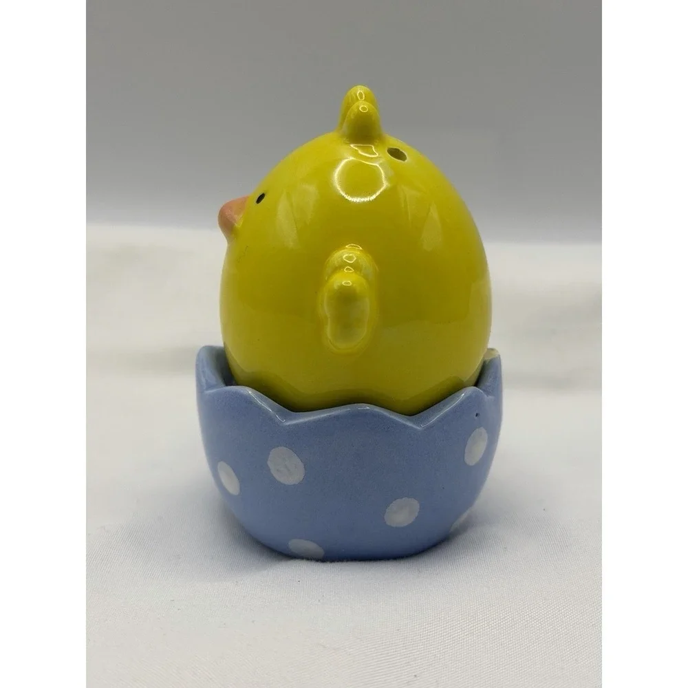Ceramic Easter Salt and Pepper Shaker Set Publix READ